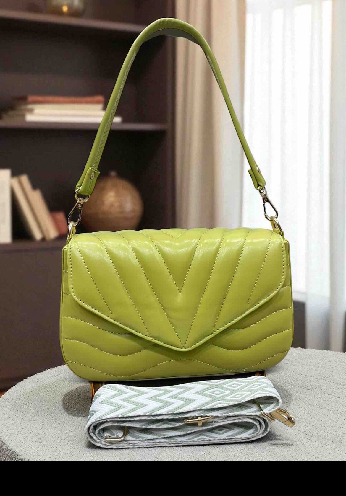 Shilmano Grace Sling Bag