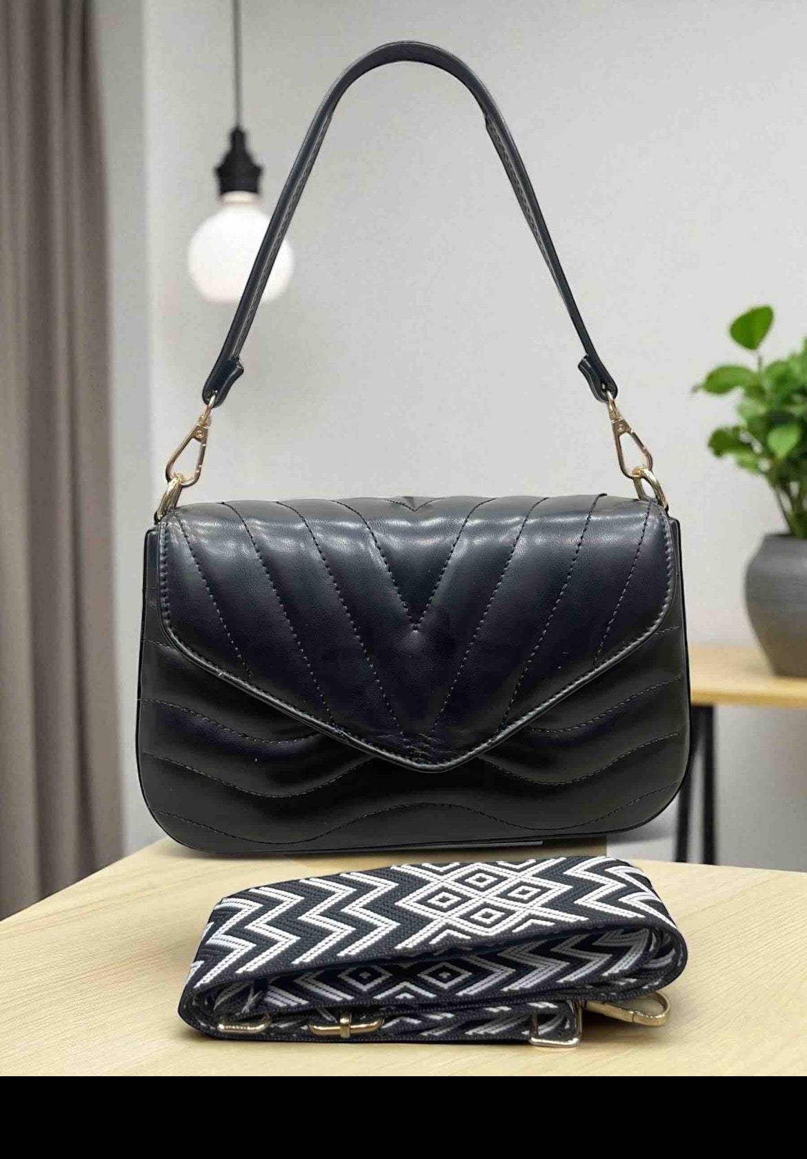 Shilmano Grace Sling Bag